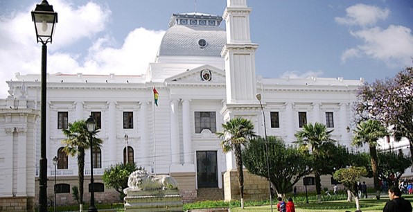 Independencia Judicial: la persistente asignatura pendiente en Bolivia
