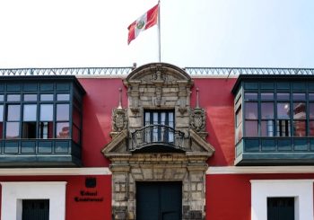El Tribunal Constitucional peruano en la mira, una vez más