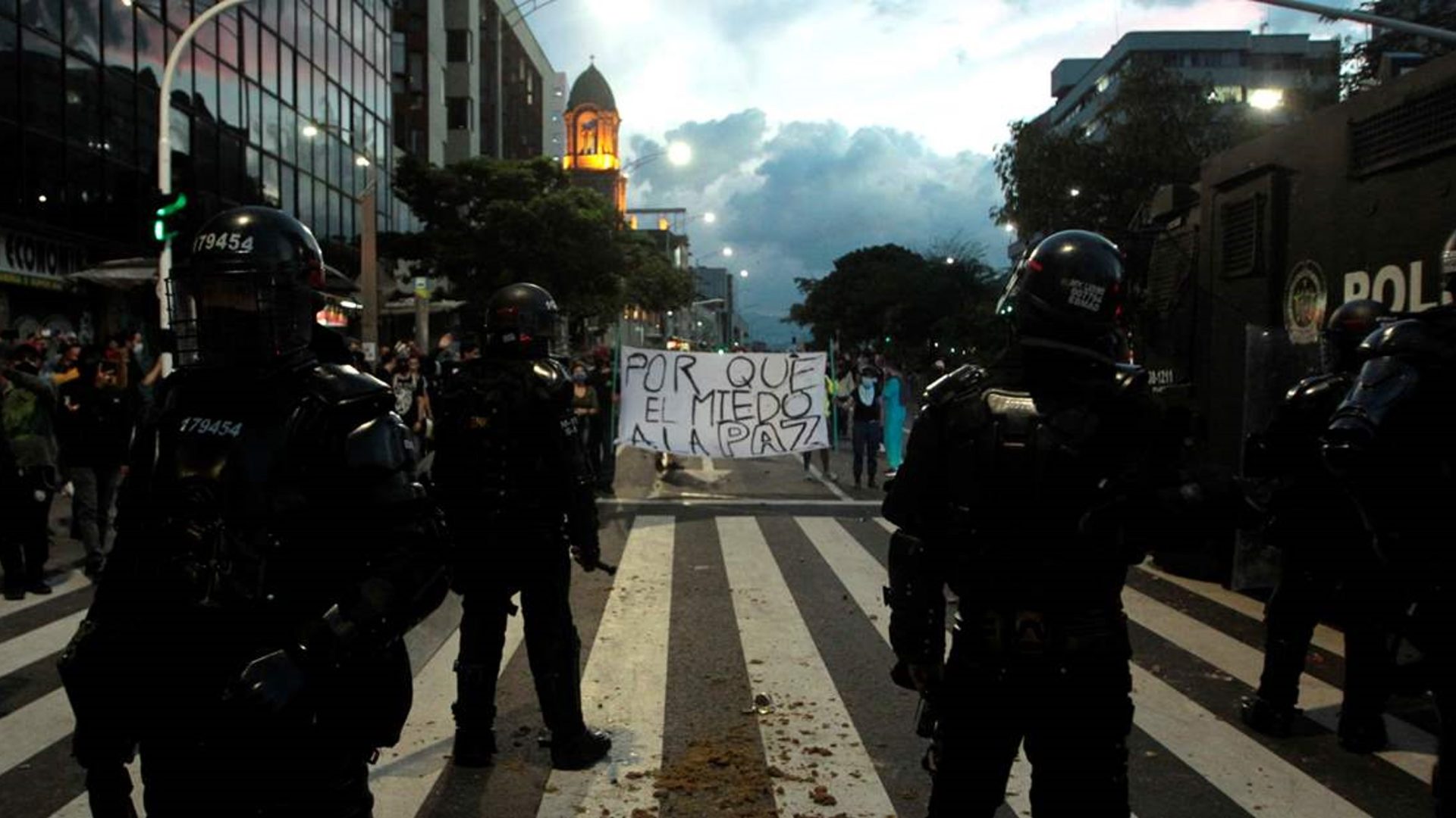 Uso de la fuerza en el marco de protestas sociales: los retos en Latinoamérica - un diagnóstico preliminar