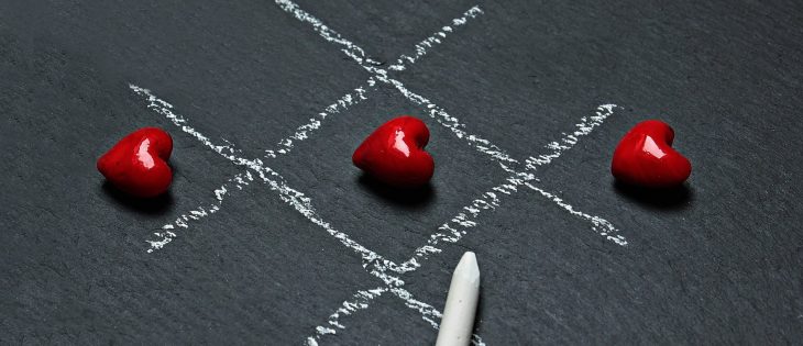 Sentencia del poliamor en México. Una crítica basada en los derechos de las mujeres y la niñez