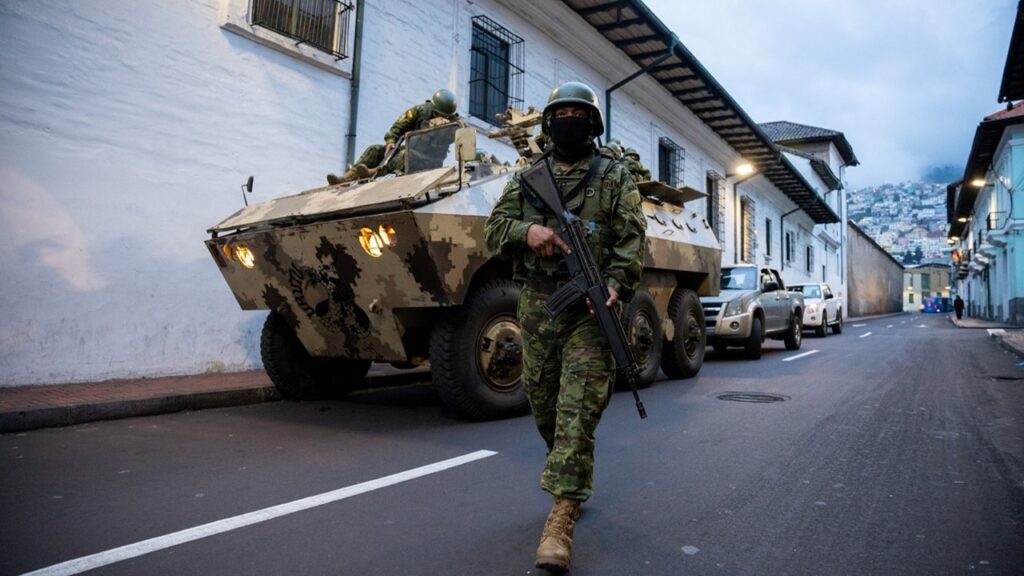 Seis meses de conflicto armado: estrategias y desafíos en la protección del Estado de Derecho en Ecuador