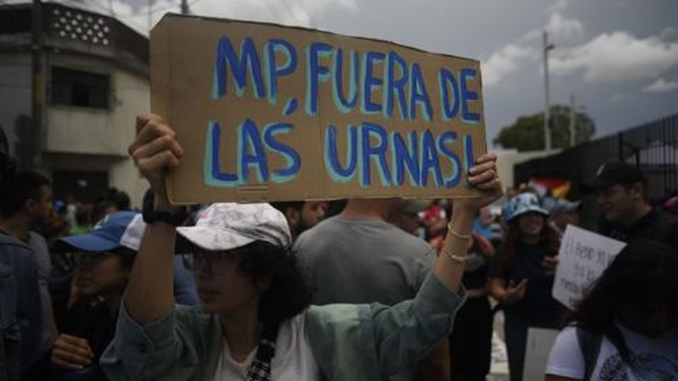LA OFENSIVA CONTRA LA DEMOCRACIA EN GUATEMALA Y LO QUE ANTICIPAN LAS ELECCIONES DE 2027