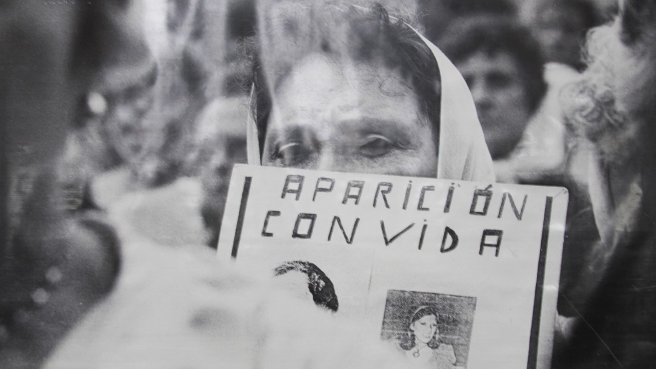 #Son30.000: negacionismo, memoria y disputa por la verdad en Argentina