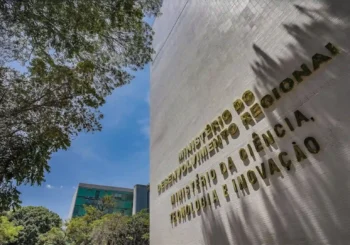 La Regresividad presupuestaria en políticas públicas de ciencia y tecnología de Brasil como una vulneración del derecho humano a la ciencia