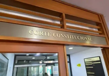 La paradoja de la justicia: ¿Independencia judicial o puja política en la elección de magistraturas constitucionales en Colombia?