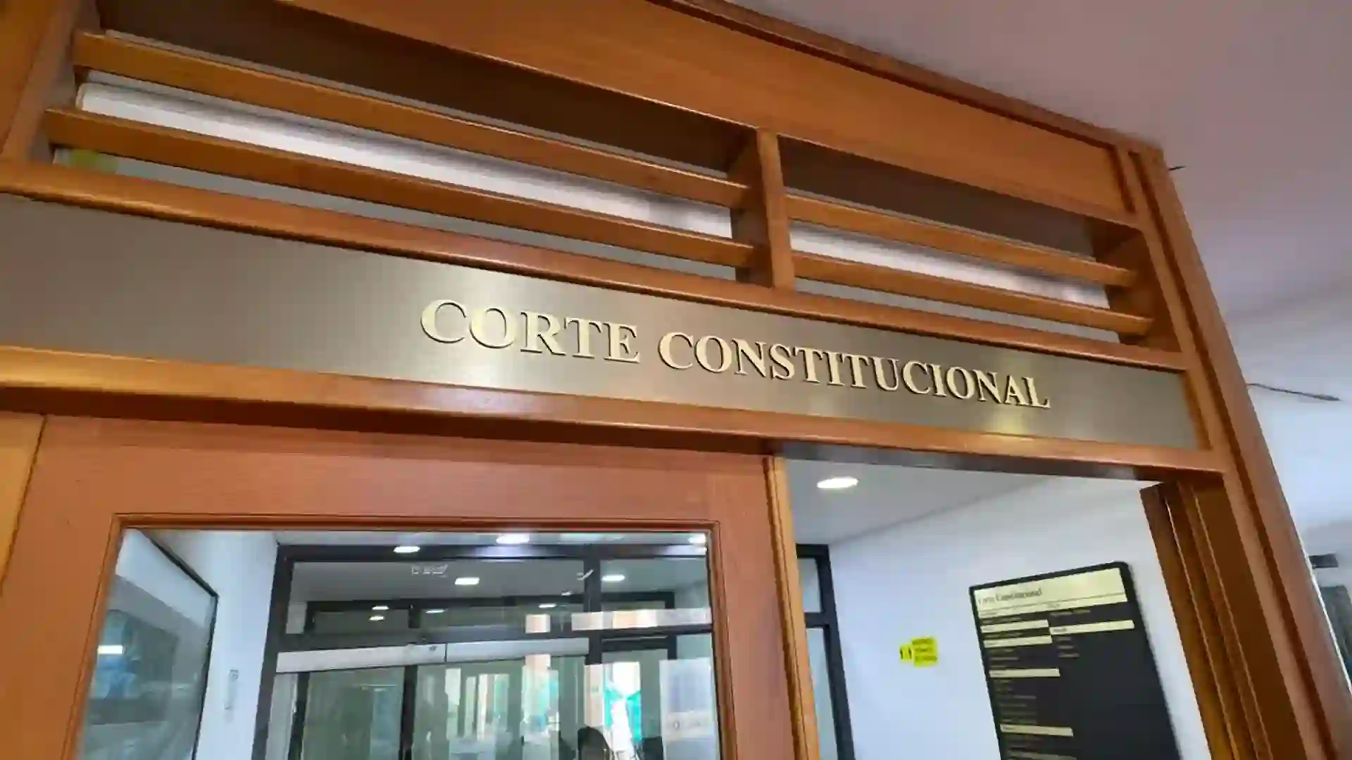 La paradoja de la justicia: ¿Independencia judicial o puja política en la elección de magistraturas constitucionales en Colombia?